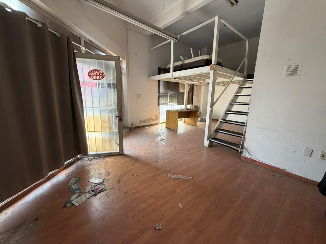 Foto de Local en esq. sobre Av. Rodriguez Peña, imagen 2