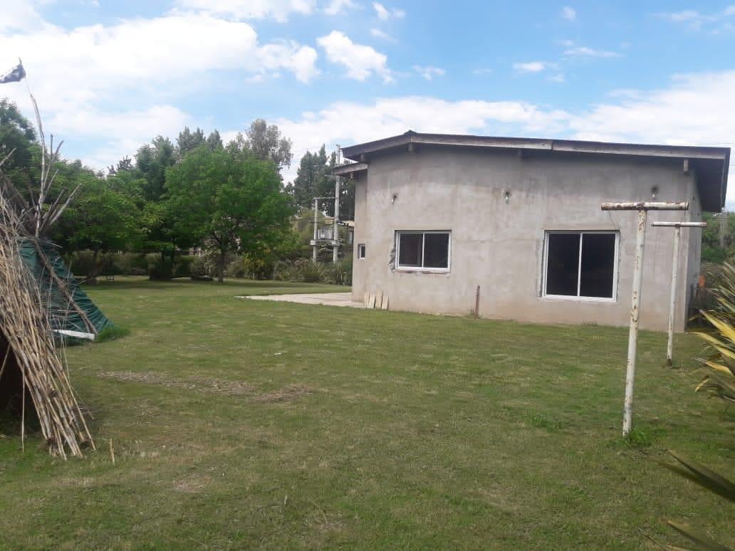 Casa quinta  pileta casa de caseros casa a terminar permuta en mar del plata 