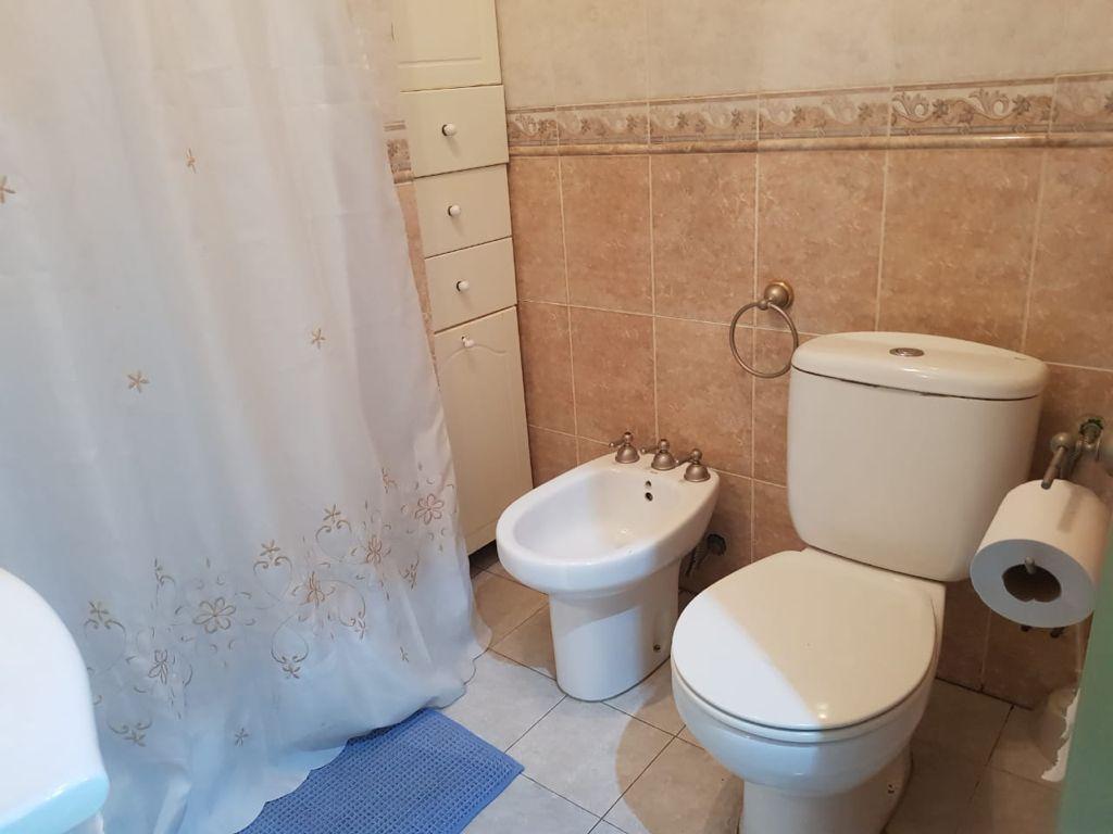 Casa 5 Amb Merlo Quincho Cerrado 4