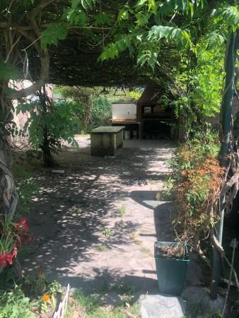 Venta Excelente Casa Quinta en dos lotes en Moreno