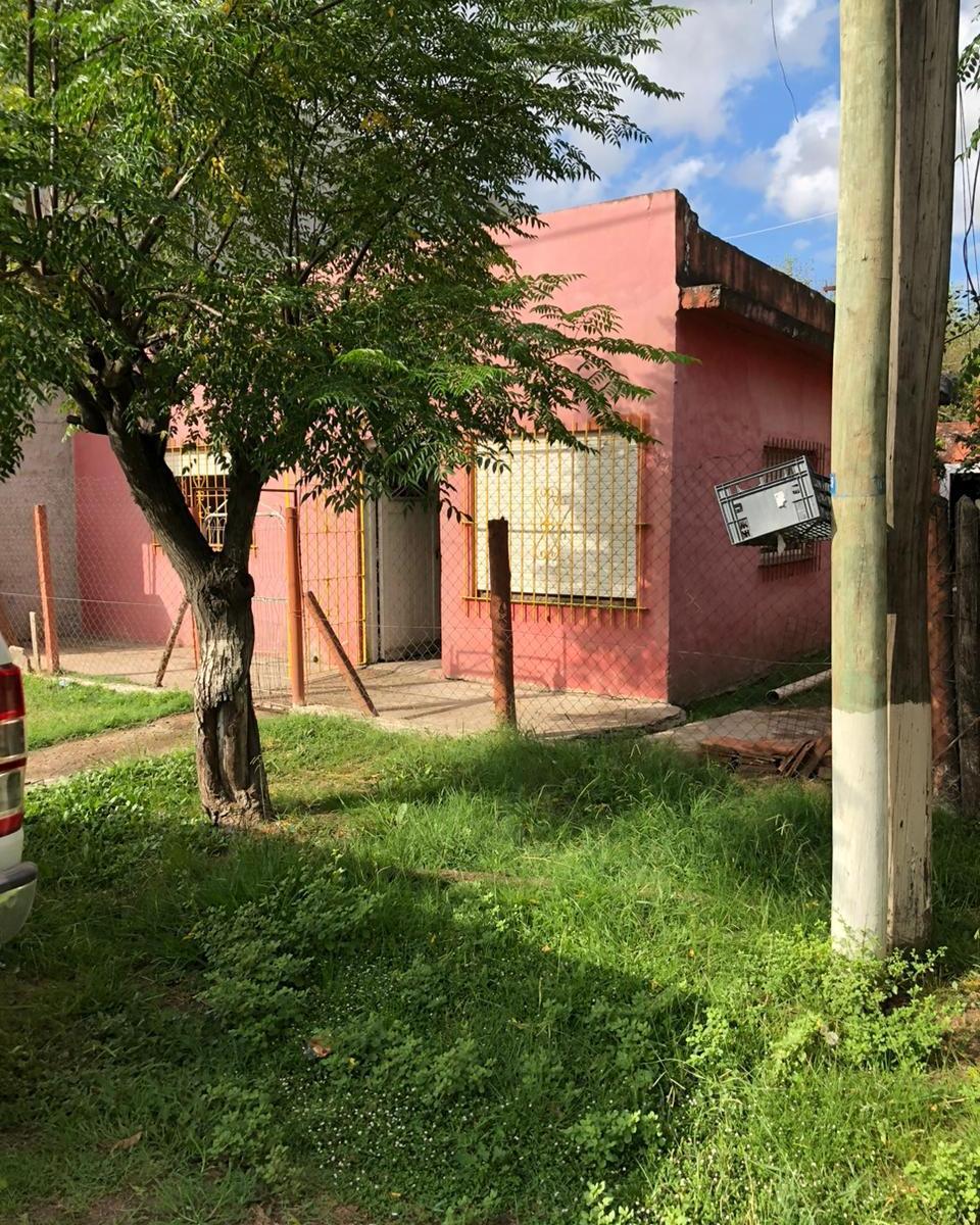 Casa En La Reja