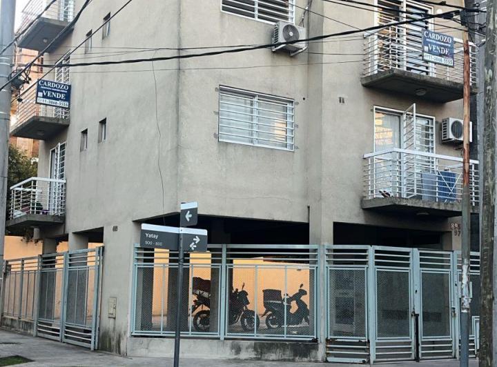 Departamento Centro Moron 3 Amb/cochera