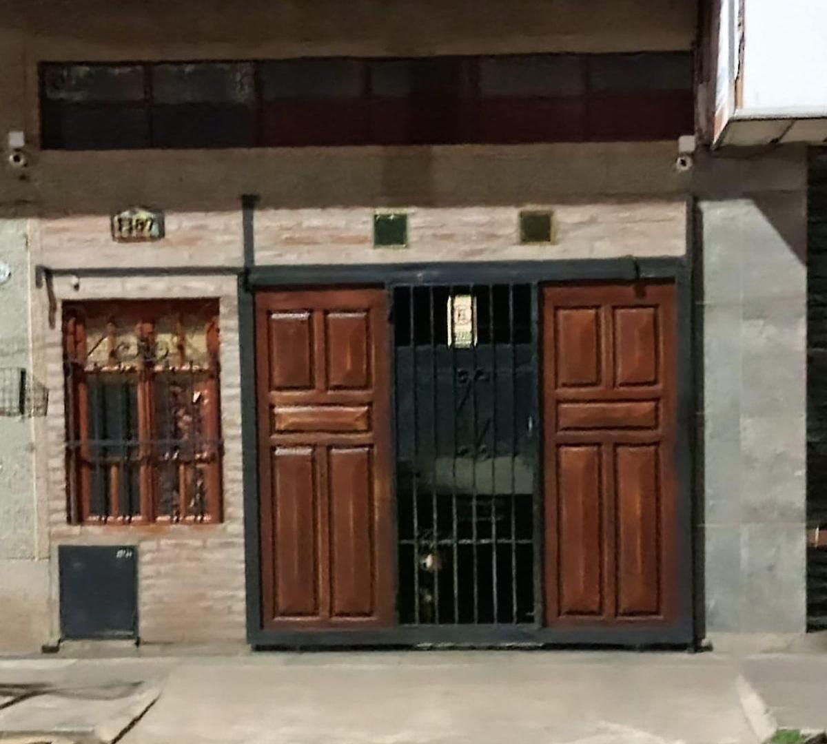 Casa Permuta O Venta En Ituzaingó 2 Ambientes