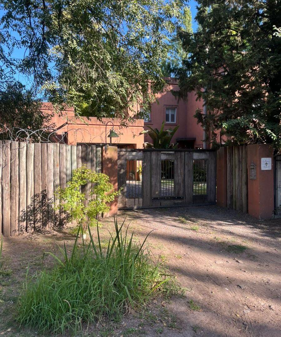 VENTA DE CASA QUINTA EN FRANCISCO ALVAREZ