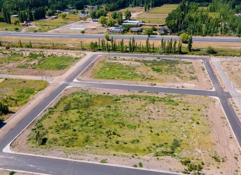 Venta Terreno en B° ¨Los Llanos¨, ciudad de Plottier, Neuquén 2