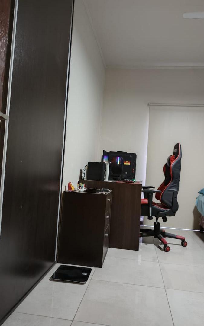 Foto de Venta casa Barrio Lago del Torreon Maipu, imagen 2