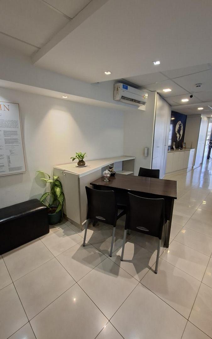 Foto de Venta Oficina calle Montevideo - Ciudad - Mendoza, imagen 4
