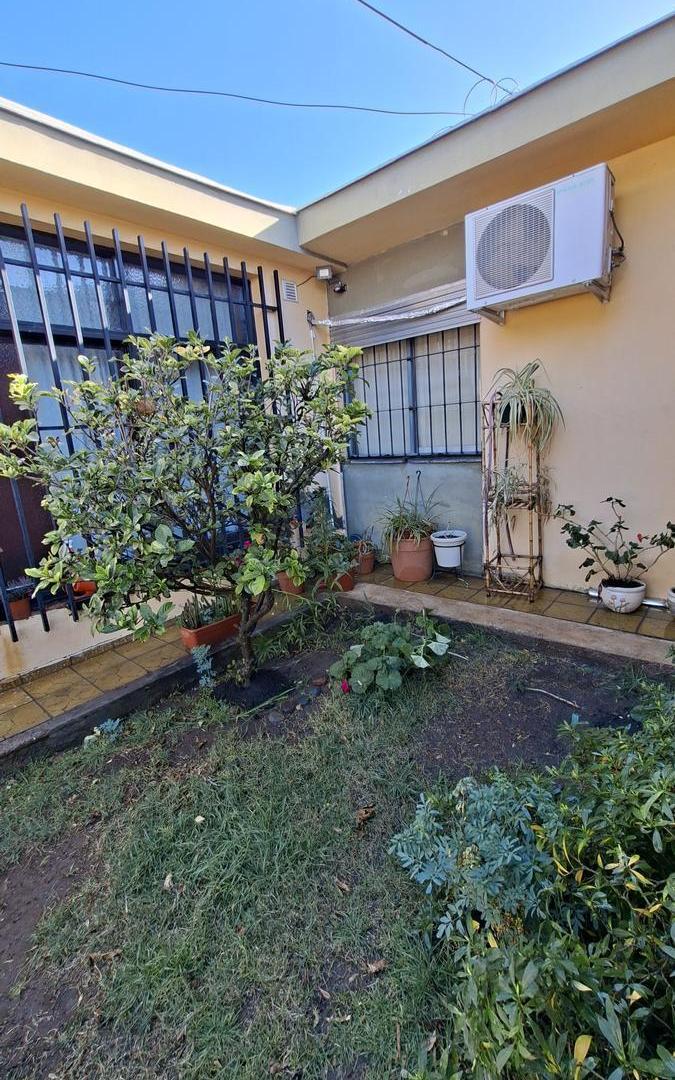 Foto de Alquiler Casa 4 dormitorios Carrodilla Lujan de Cuyo, imagen 3
