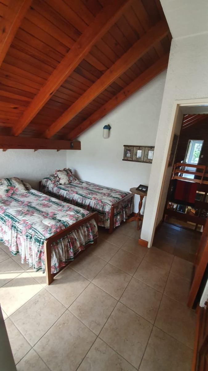 Chalet Sobre Golf en San Miguel Country de Ghiso 5
