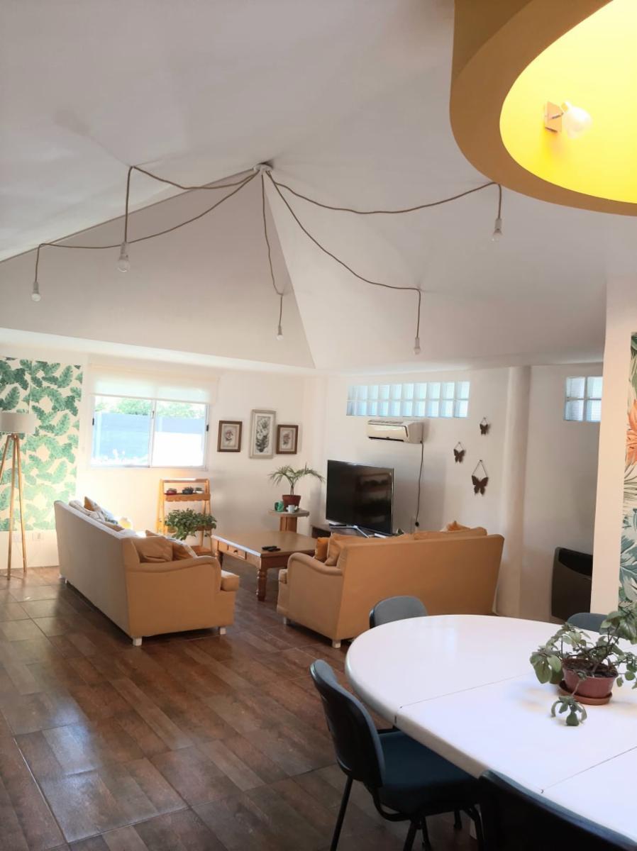 Venta de Casa en Country San Miguel de Ghiso. 2