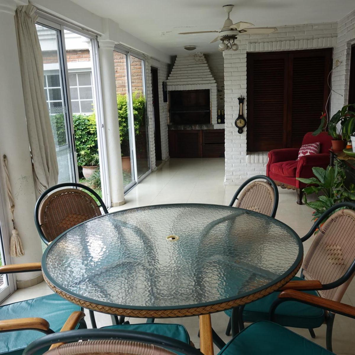 Venta Casa en Country Club San Miguel de Ghiso 2