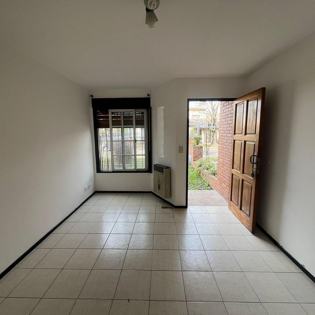 Venta Triplex Muñiz 5