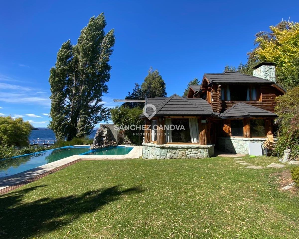 Casa Chalet en Venta Ubicado en Playa Serena, Bariloche, Patagonia 3