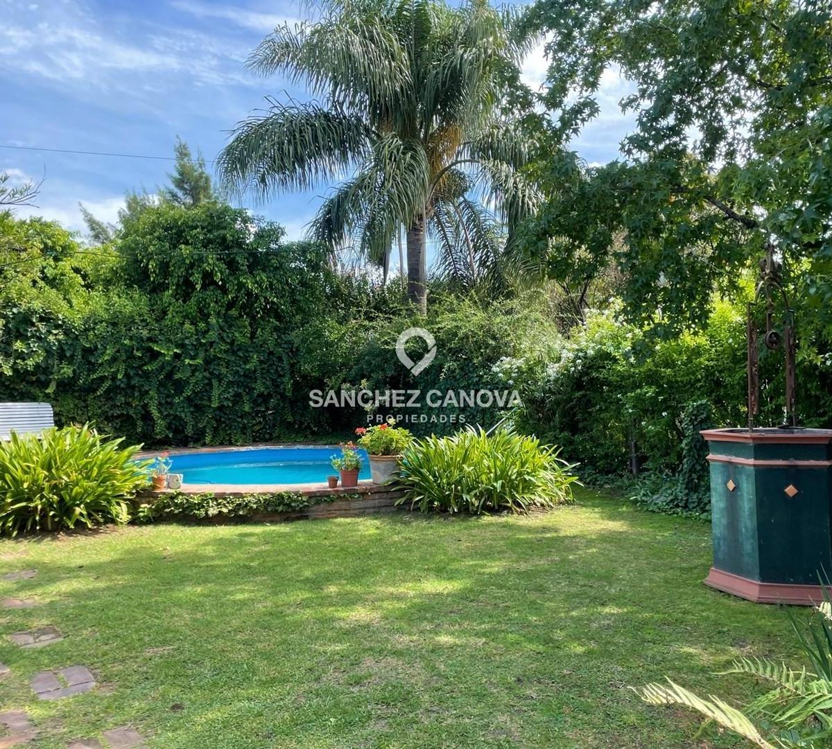 Chalet Estilo Inglés - Venta/permuta, Ituzaingo Norte 3