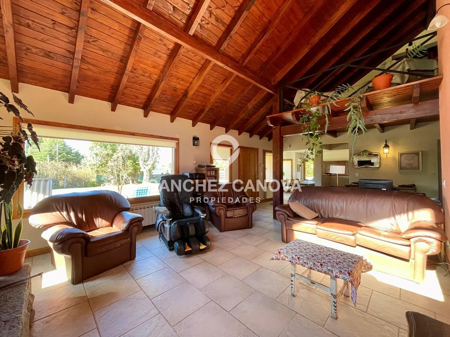 Foto de Casa Chalet en Venta en Playa Bonita, Bariloche, Patagonia, imagen 3