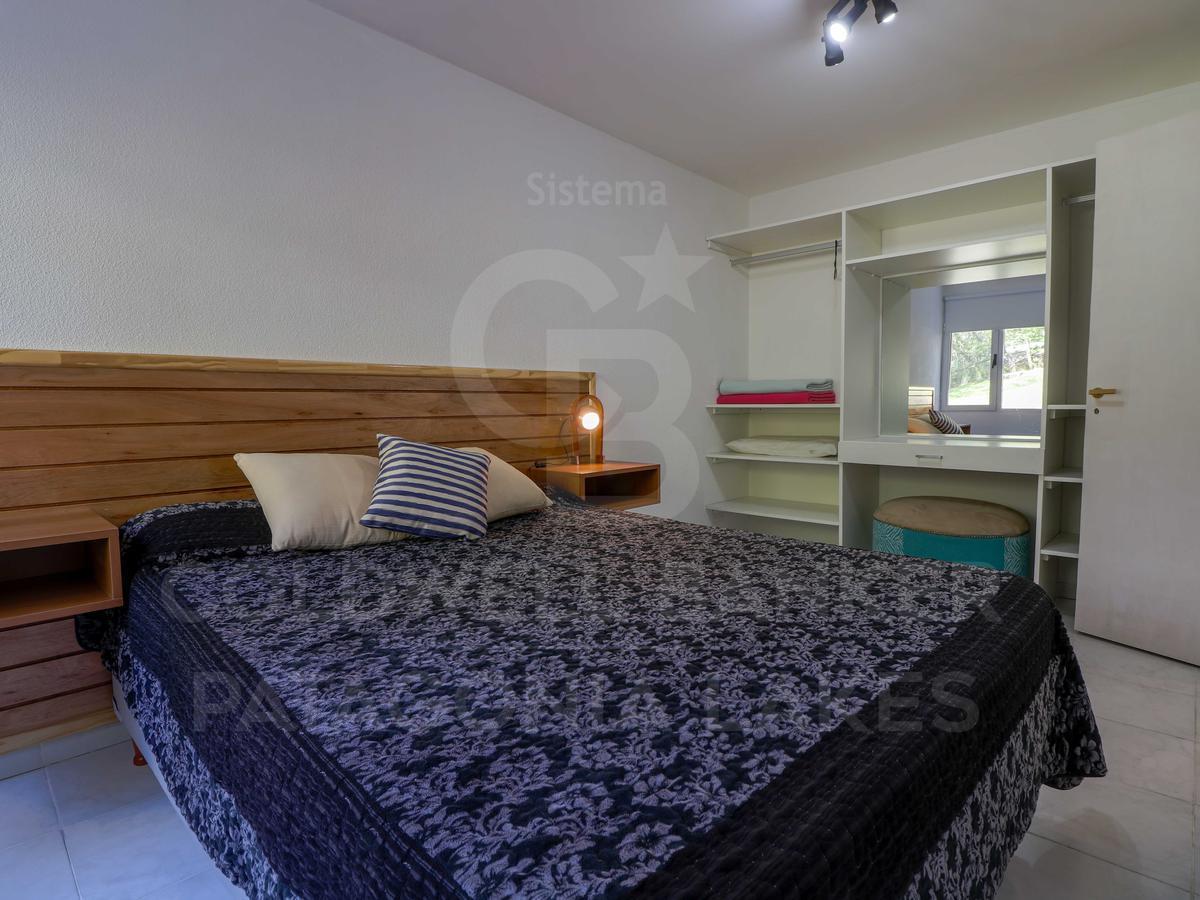 Venta Casa con Departamento, Bariloche - Barrio Melipal 4
