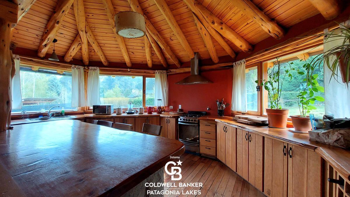 Venta Casa de 3 Dorm. en Lago Moreno - Bariloche 3