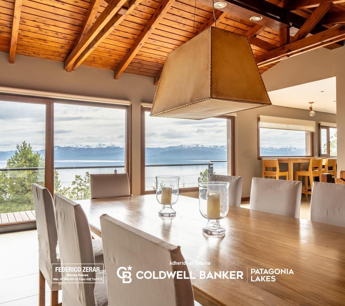 Venta - Exclusiva Casa de 8 Ambientes, 5 Dorm., 6 Baños en Barrio Las Vertientes. 1