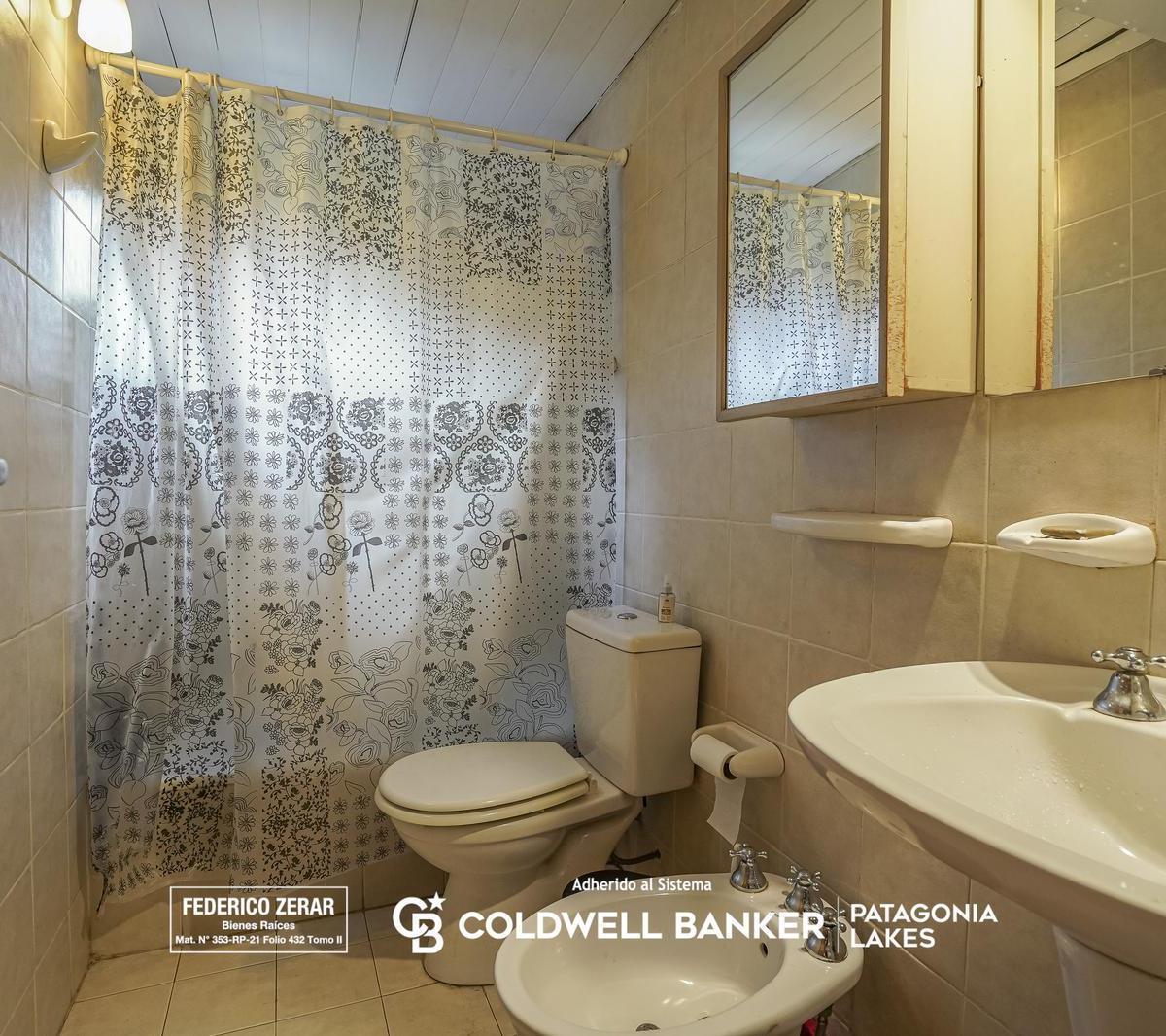 Venta - Casa Más 3 Cabañas en Av Bustillo Km 19, Bariloche 2