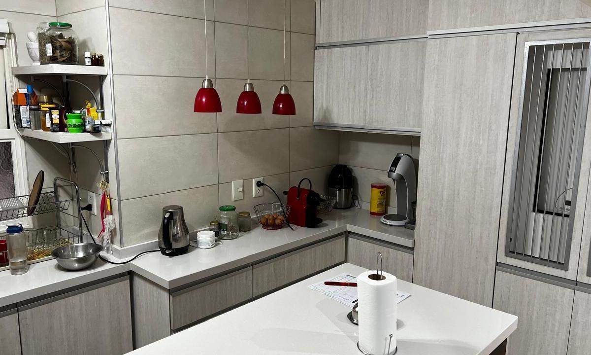 Venta Departamento en 6 Ambientes con Vista Al Lago 5