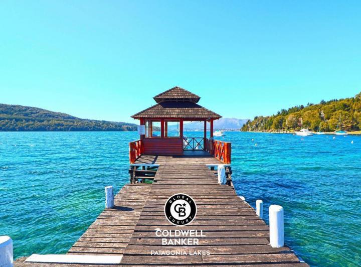 Foto de Alquiler Lujosa Casa orillas del lago Nahuel Huapi - Bariloche, imagen 3