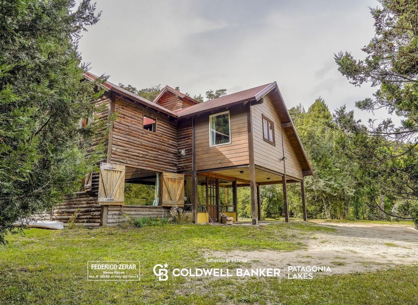 VENTA - Casa más 3 cabañas en Av. Bustillo Km 19, Bariloche