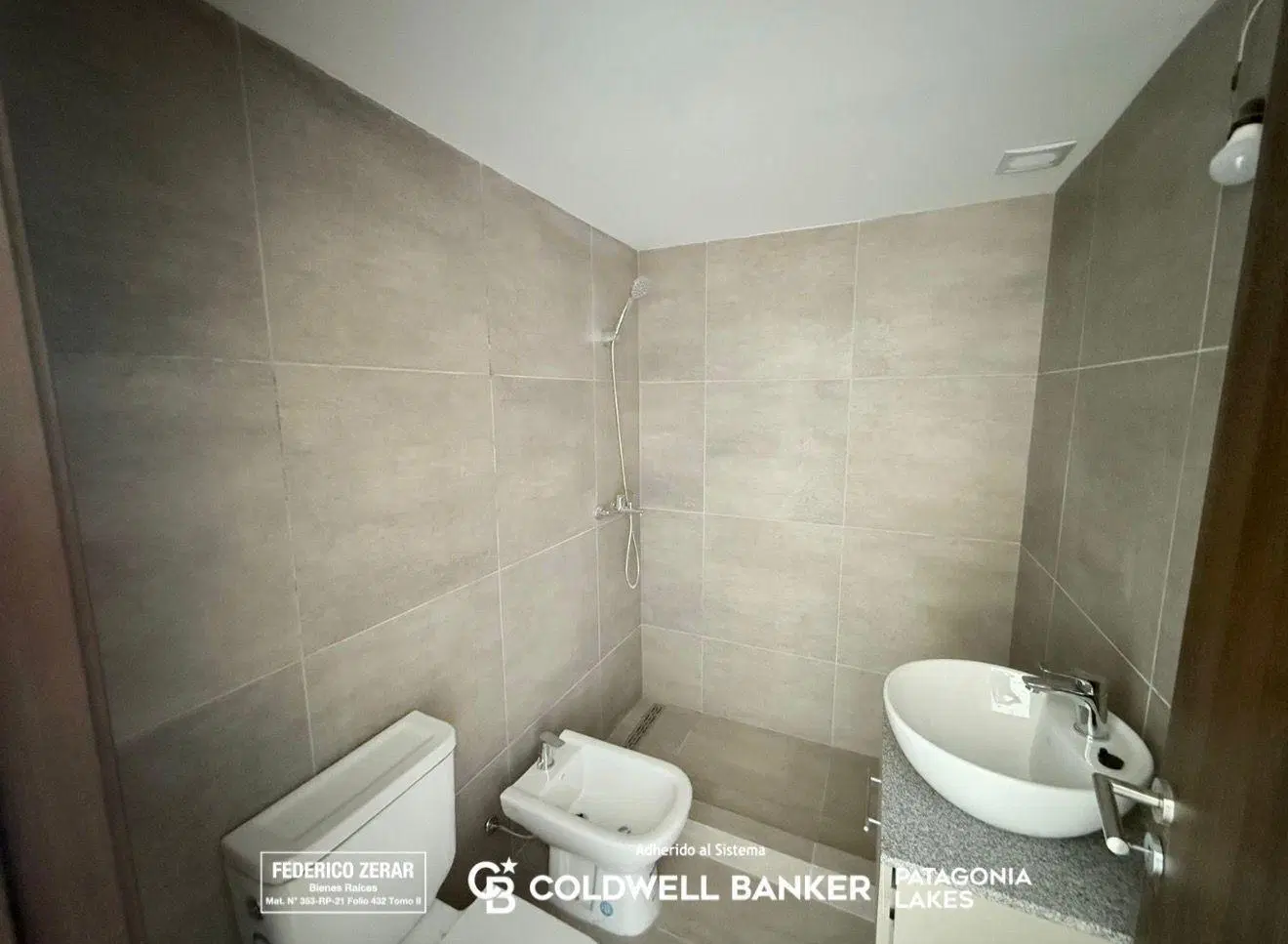 ALQUILER departamento 2 ambientes con vista al lago - Bariloche 2