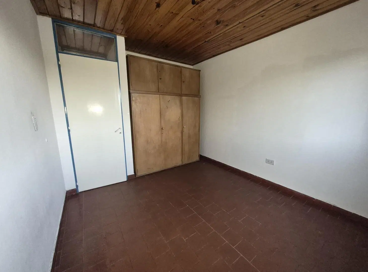 Casa En Esquina + Depto Interno - Bariloche 5