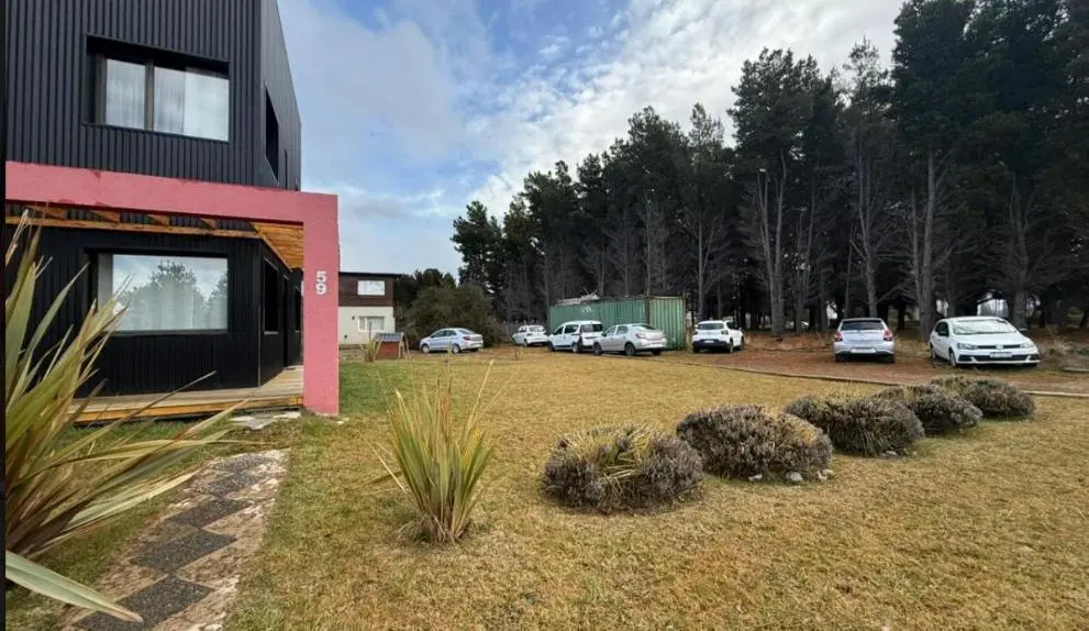 Moderno PH en duplex 2 dorm B° Entre Pinos 4