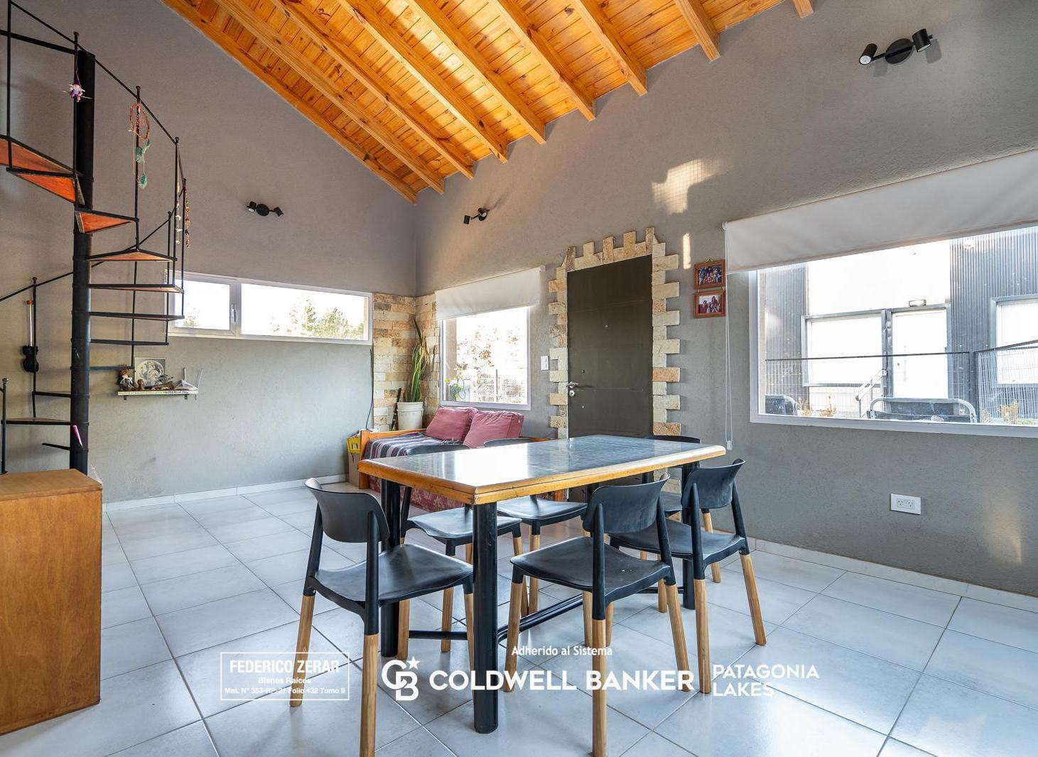 Foto de Casa tipo PH en Venta 2 ambientes playroom APTO CREDITO- CON RENTA, imagen 1