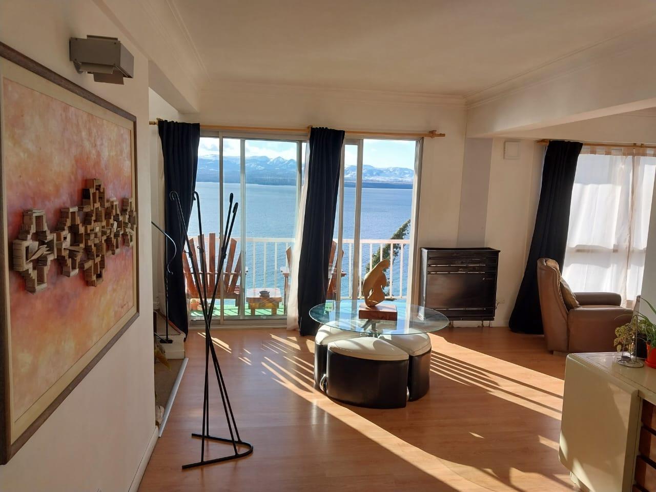 Foto de Depto Dúplex venta 4 amb más dependencia Bariloche 136m² Vista al Lago, imagen 1