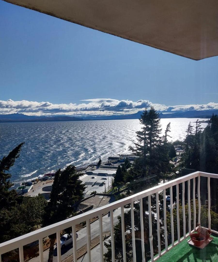 Foto de Depto Dúplex venta 4 amb más dependencia Bariloche 136m² Vista al Lago, imagen 2