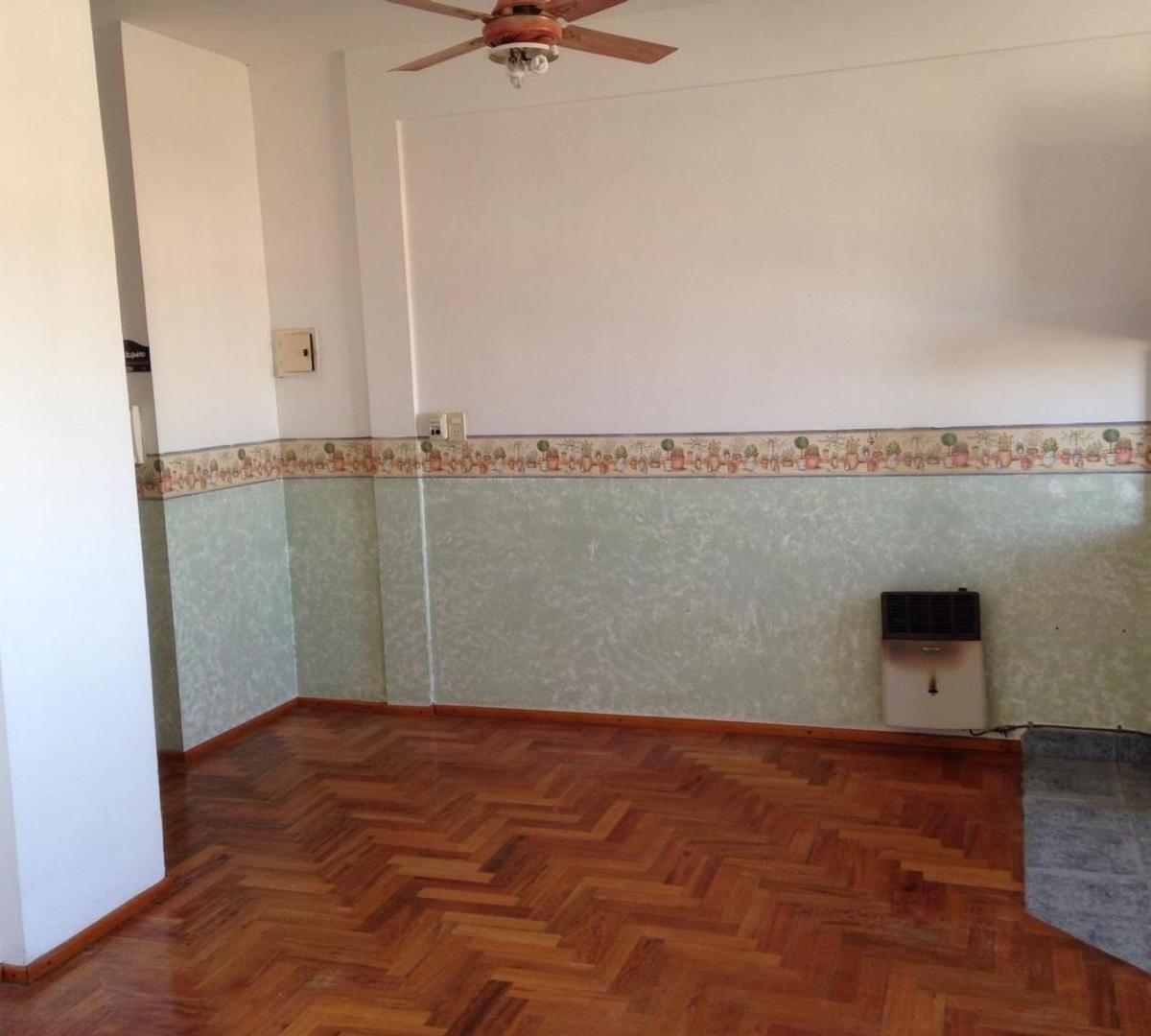 Foto de Departamento centro. RETASADO, imagen 3