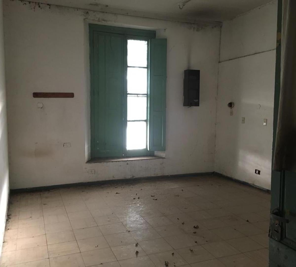 Excepcional propiedad ideal para geriátrico/hotel. RETASADA