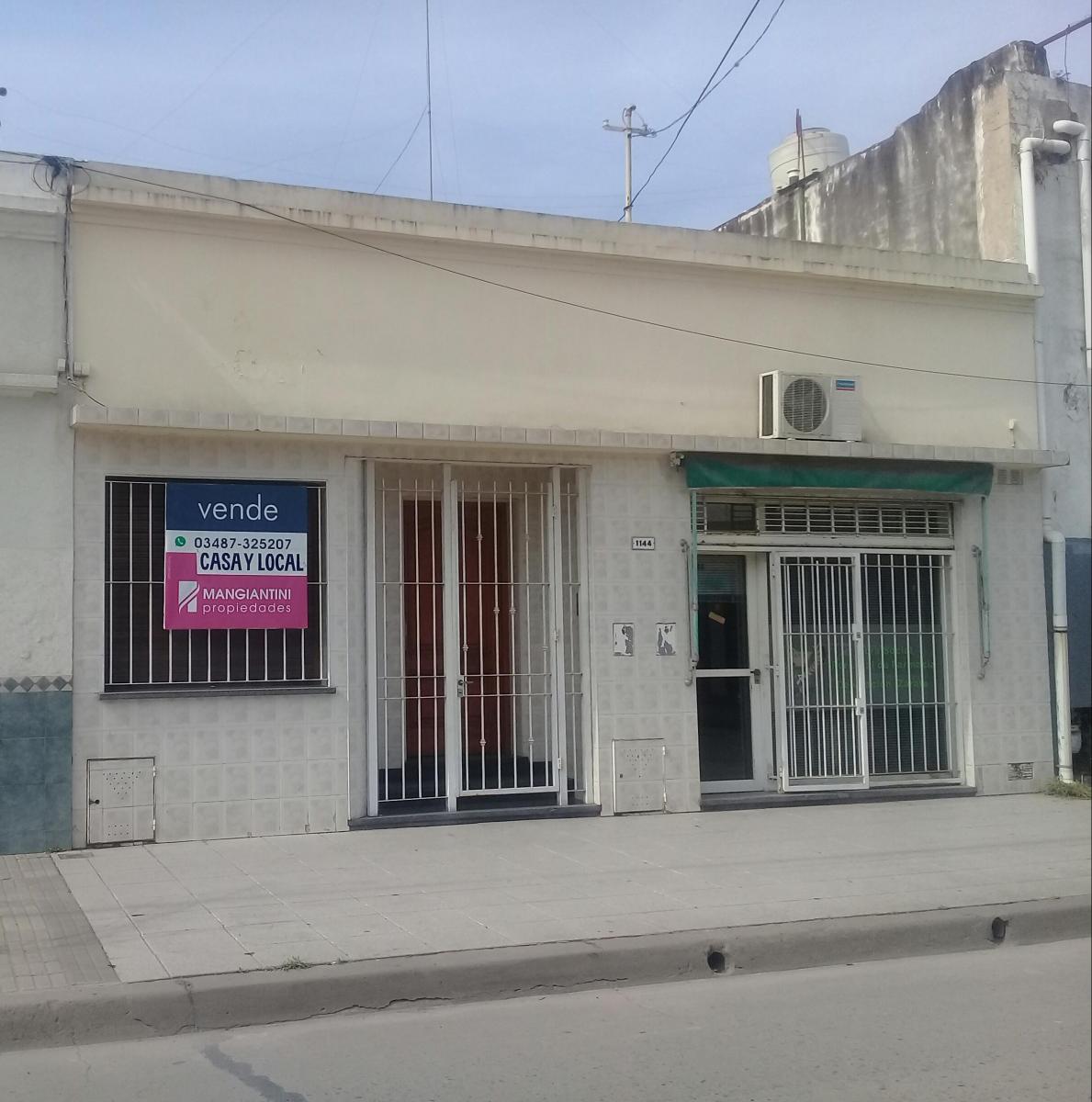 Retasado! Casa y Local Zárate centro