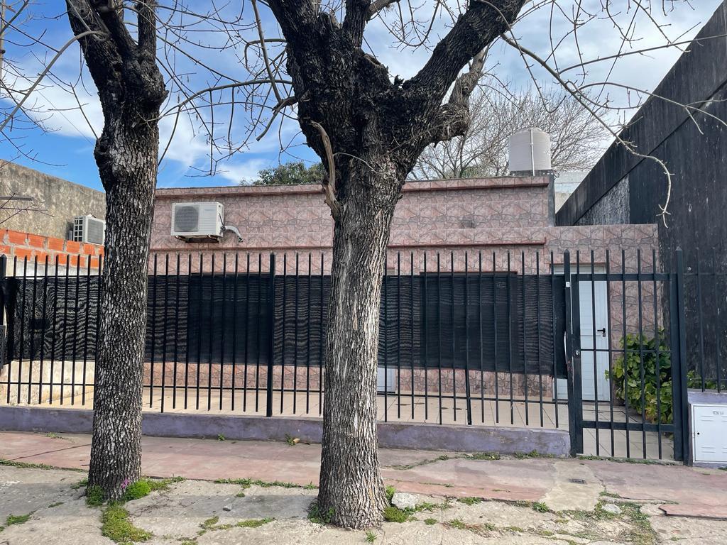 Dos casas. Ideal inversor para rentas