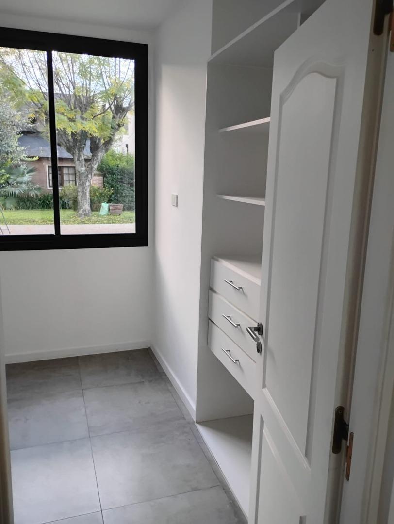 Foto de Casa en Alquiler Zona El Casco Zàrate, imagen 2