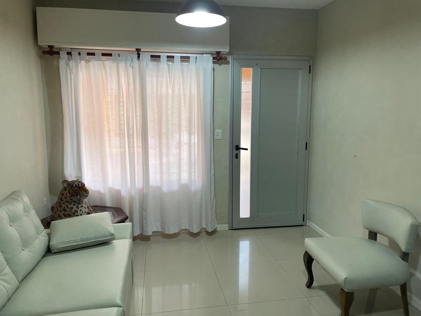Foto de Casa en Venta Zona Centro Zàrate, imagen 5