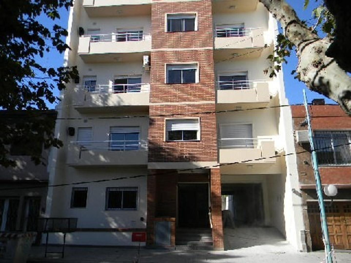 Foto de Departamento En Alquiler Zona Centro Zárate, imagen 2
