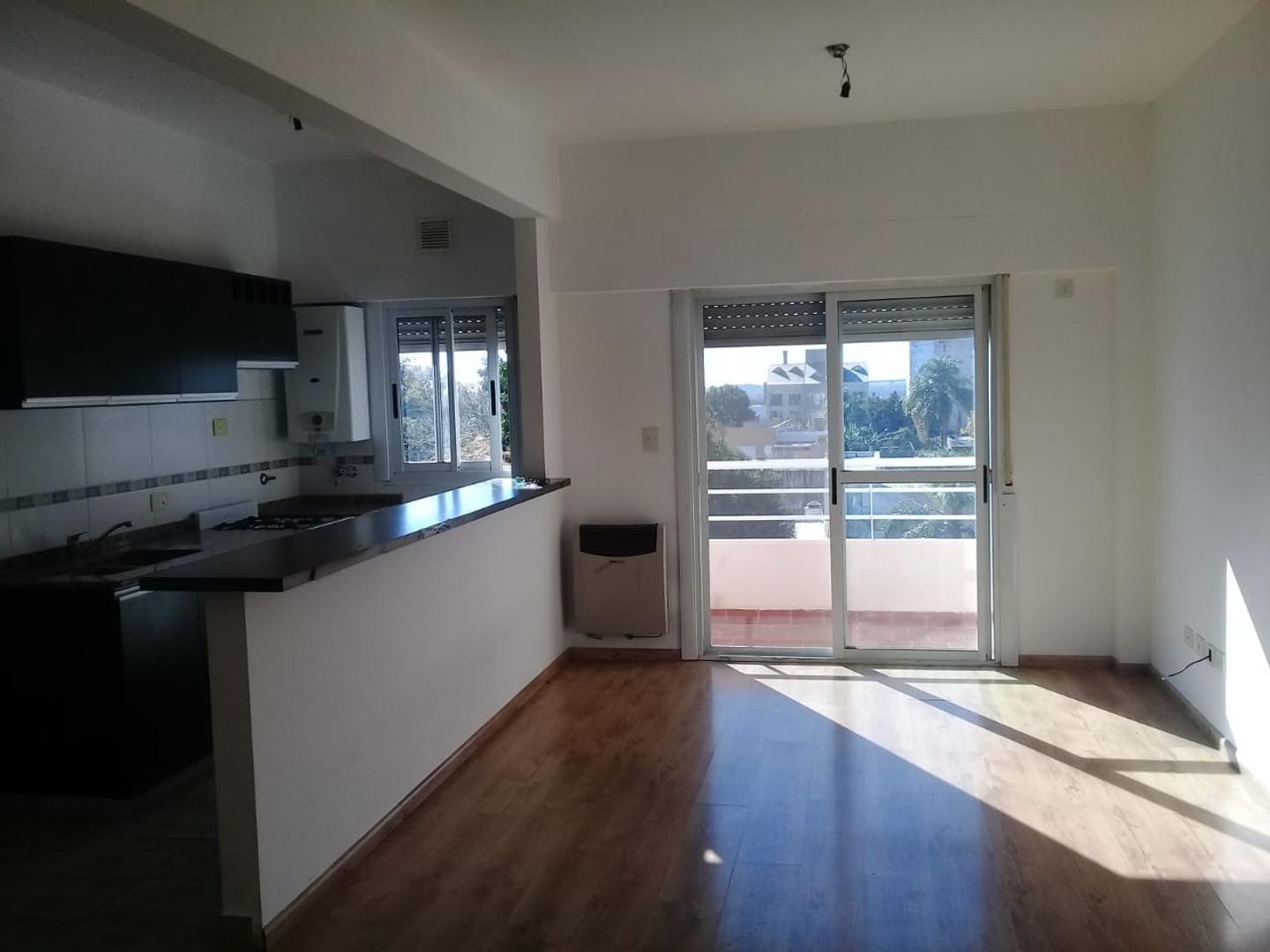 Foto de Departamento En Alquiler Zona Centro Zárate, imagen 3