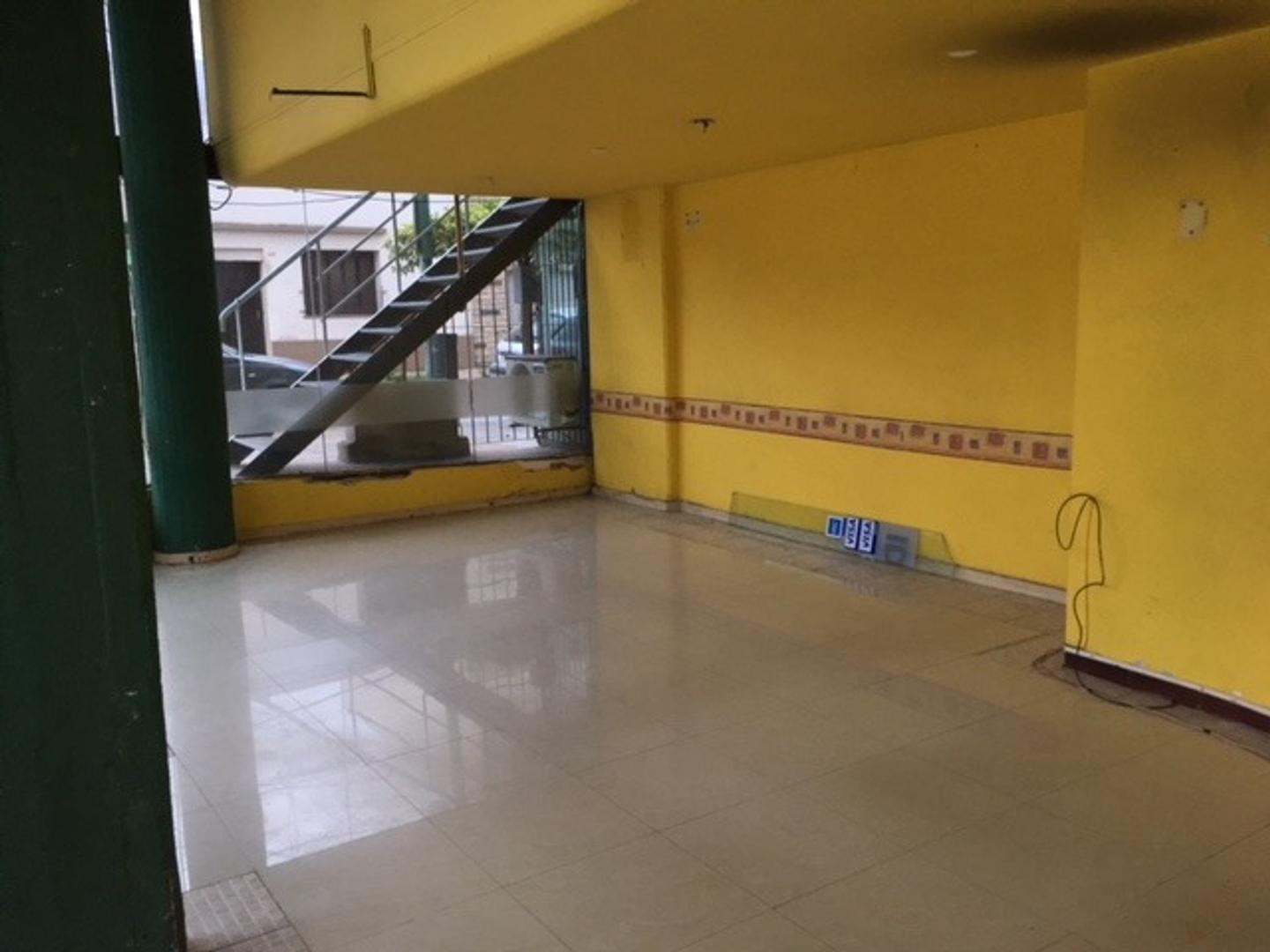 Foto de Local en Alquiler Zona Centro Zàrate, imagen 3