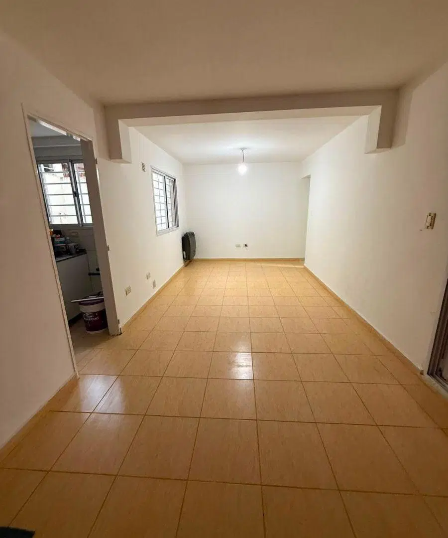 Departamento 2 habitaciones Barrio Guemes 5