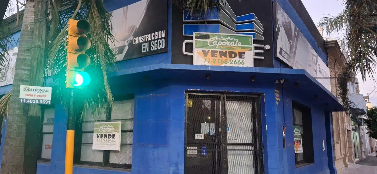 LOCAL EN ESQUINA 5