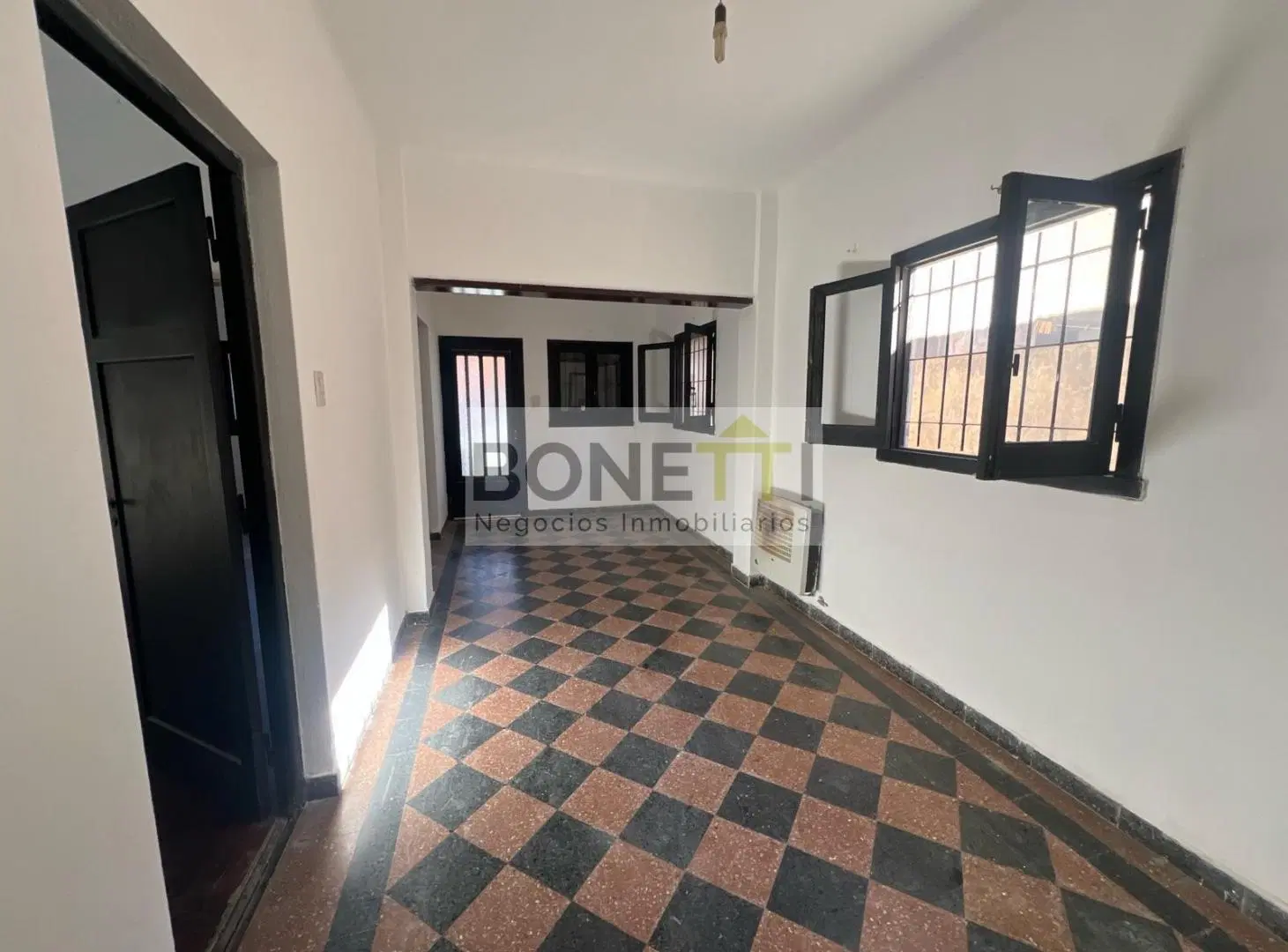 Casa en alquiler en Mercedes, 3 dormitorios 2
