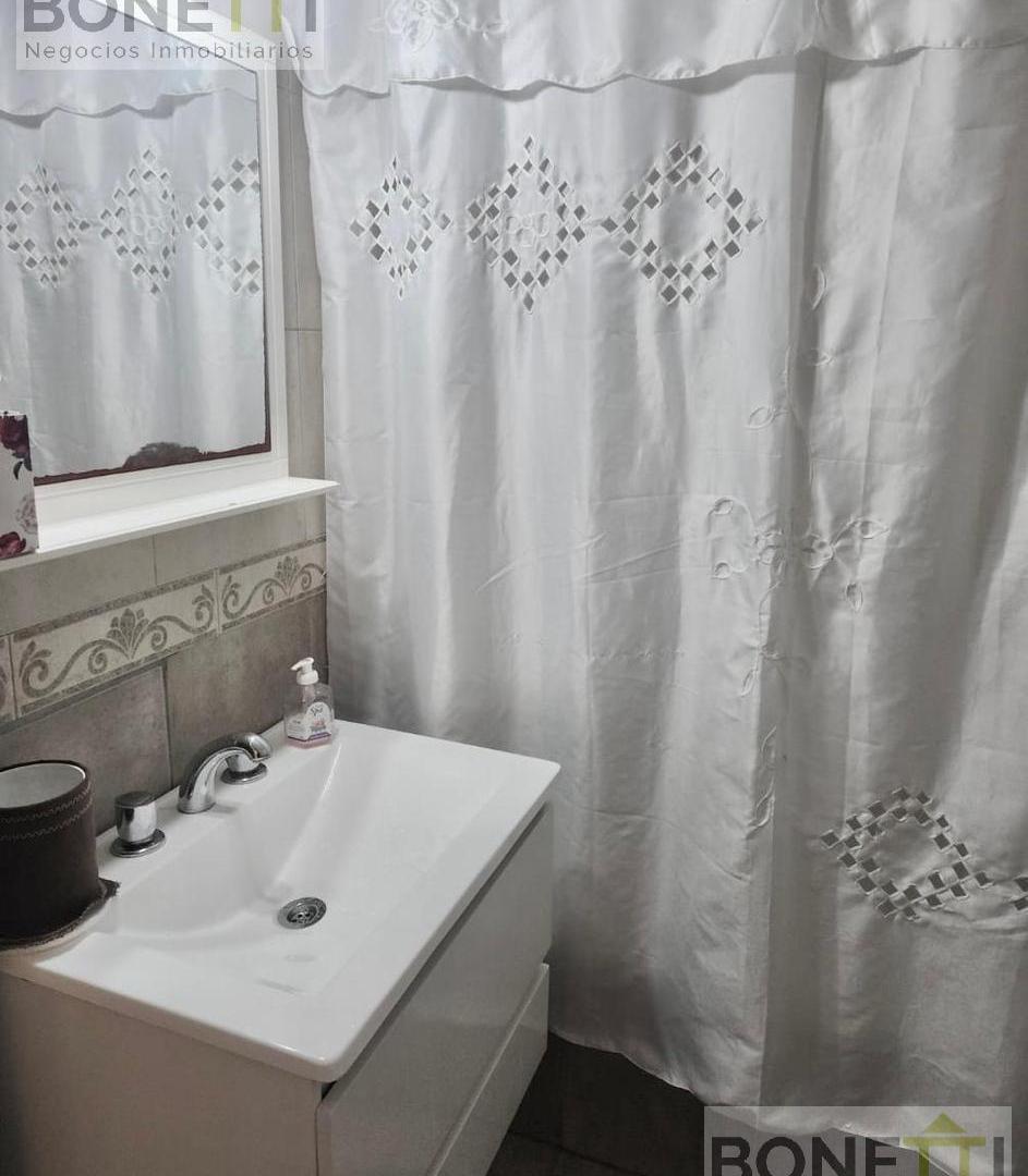 Foto de Alquiler temporario amplio monoambiente amoblado con SUM laundry y, imagen 5