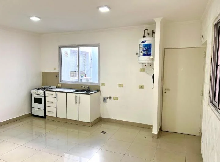 Departamento en Temperley 4