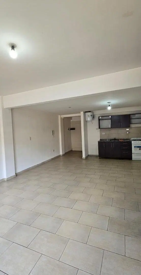 Departamento en Temperley Oeste 5