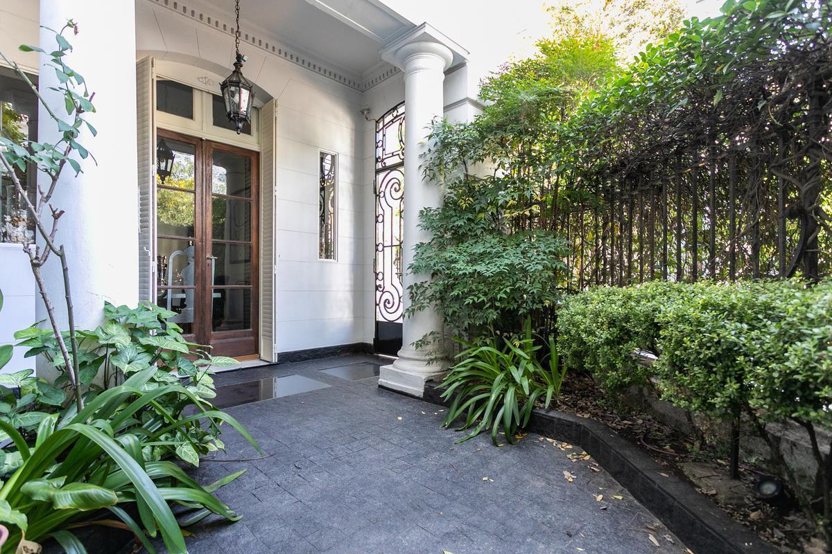 Impecable y perfecta casa en el exclusivo Barrio Inglés de Caballito