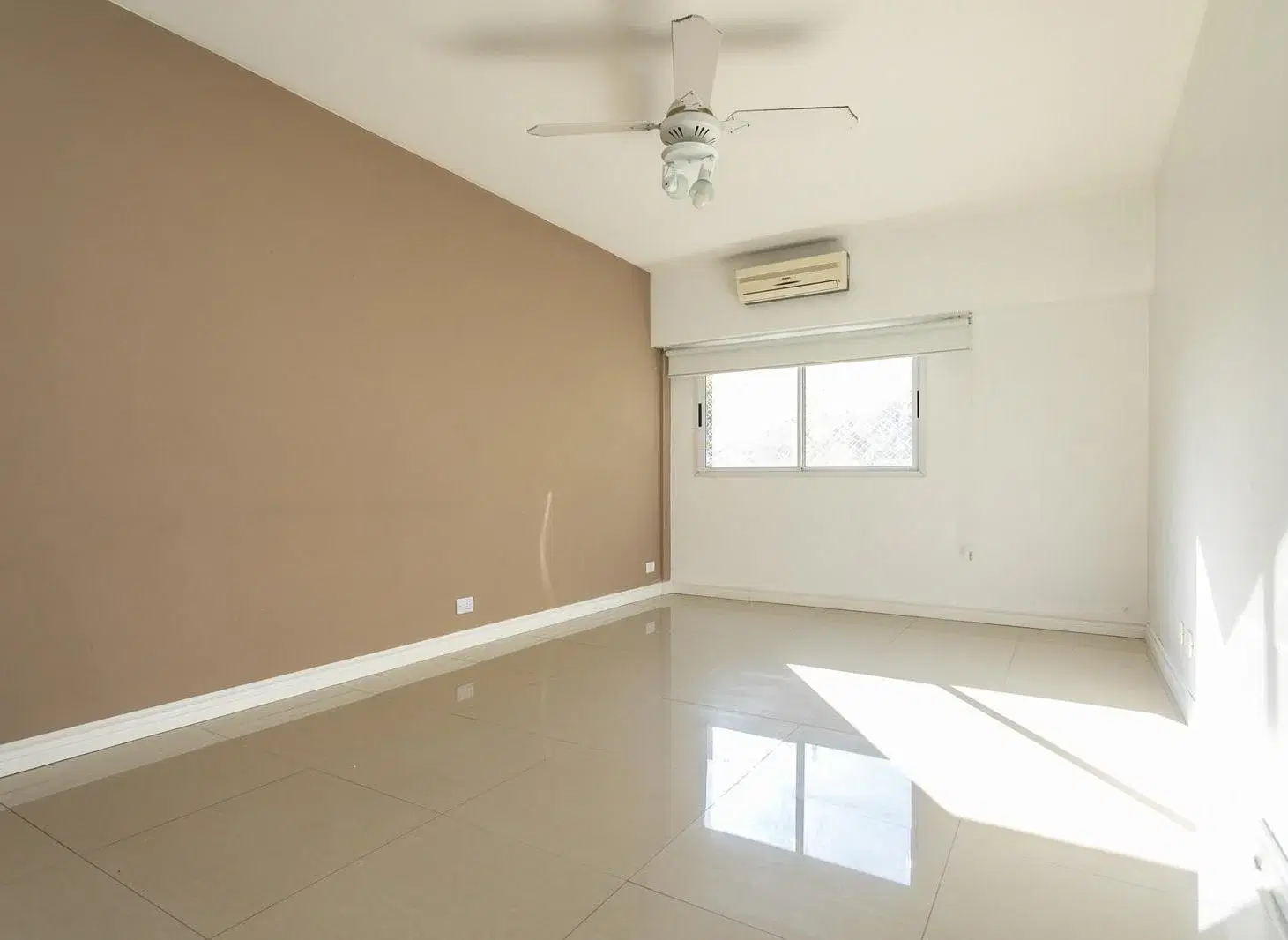 Apto Crédito Hipotecario. Departamento 3 Ambientes muy luminoso en Caballito! 3