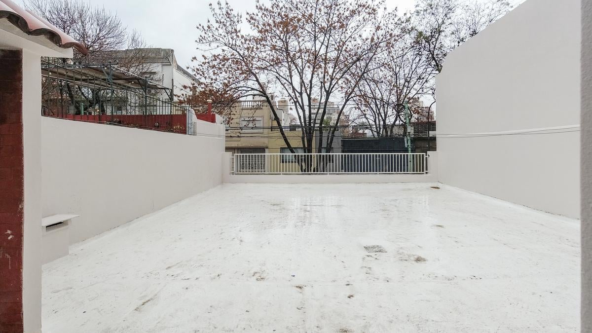 Venta - PH en Almagro con Cochera, Patio y Amplia Terraza con Parrilla. Apto Crédito Hipotecario